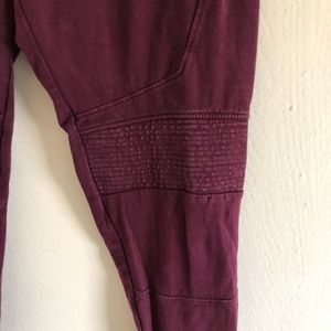 BP moto leggings in crimson